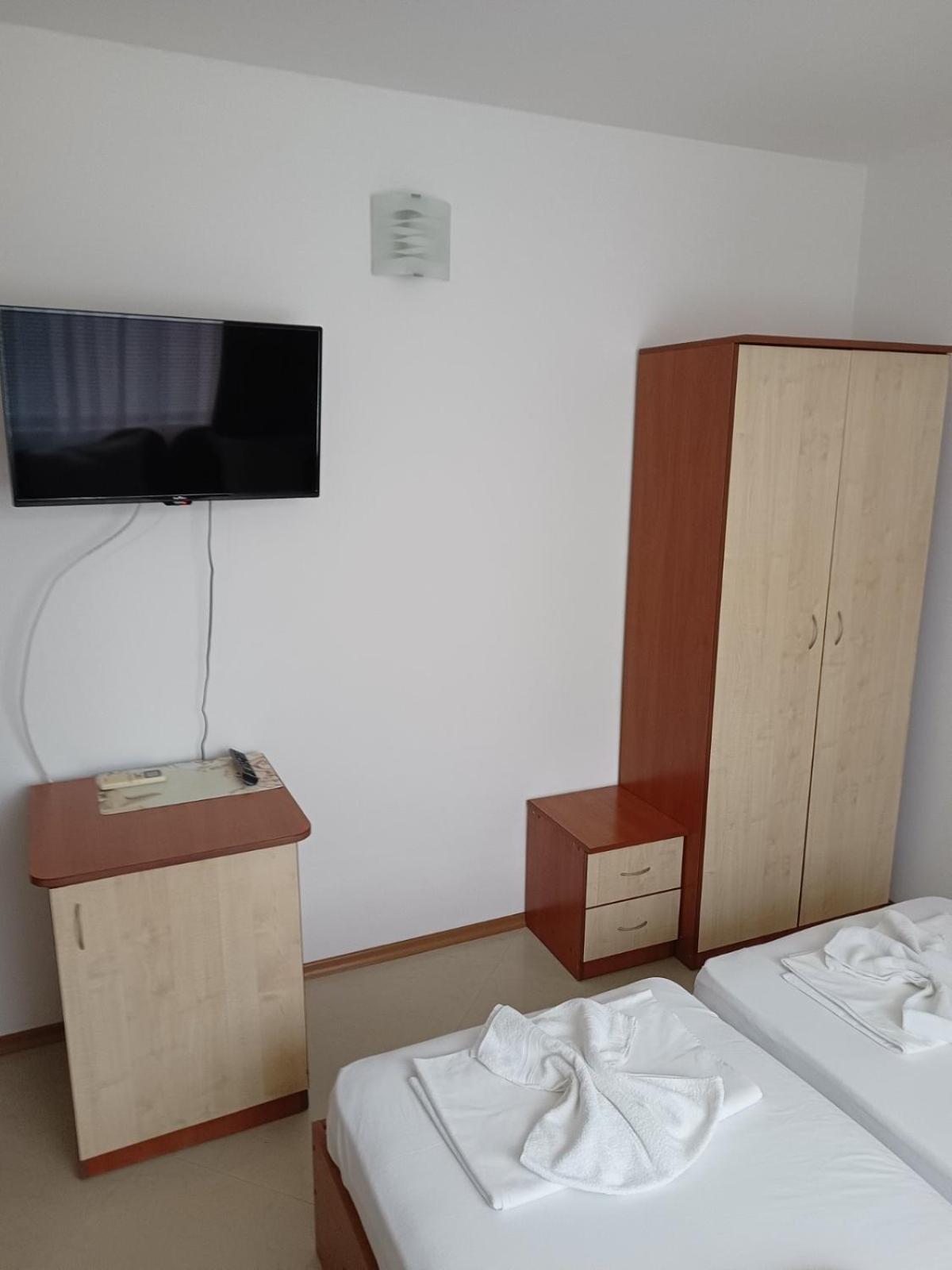 Guest House Ralitsa Pomorie Exterior photo